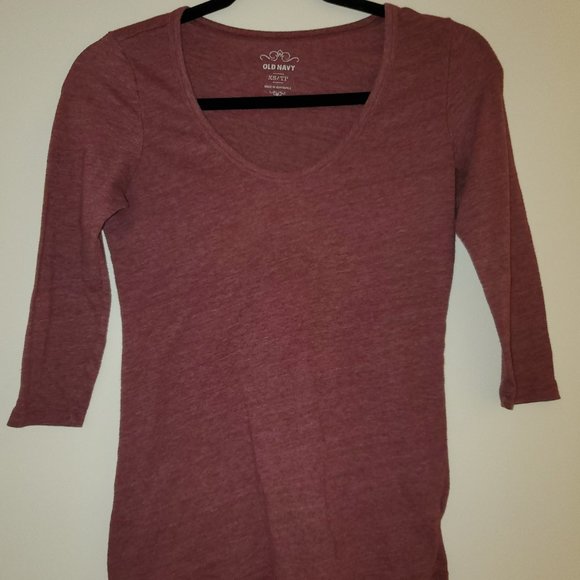 Old Navy T-Shirt - Picture 6 of 12